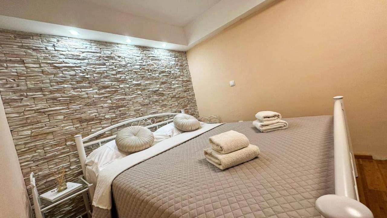 Green Bay Apartment กอร์จูลา ภายนอก รูปภาพ